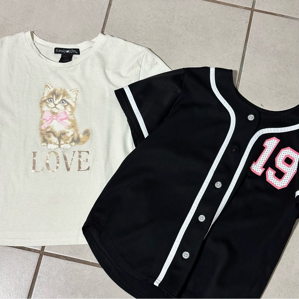 Champion & Kandy Kiss Kids Girl Cat Print Cream T-Shirt and Black Baseball Tee M - Picture 4 of 7